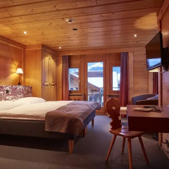 Hotel Landhaus сейф в номере