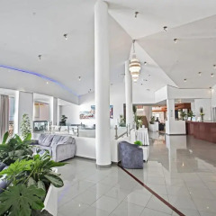 Adelais Bay Hotel интерьер отеля
