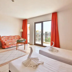 Prestige Hotel and Aquapark 4* Студия разные типы кроватей фото 16