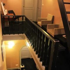 Story'Inn Hotel бассейн