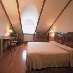 Hotel Roma E Rocca Cavour 3* Номер Комфорт с двуспальной кроватью