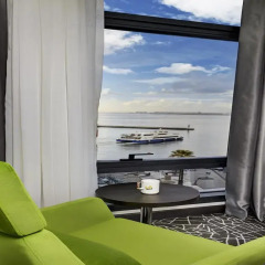 Park Inn by Radisson Izmir 4* Улучшенный номер с двуспальной кроватью фото 3