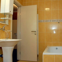 Отель Guest House Vila Bor Нови Сад ванная