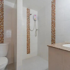 Отель Living Room Guesthouse & Cafe Bar Стандартный номер с различными типами кроватей