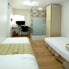 Отель Vestin Residence Myeongdong 2* Стандартный номер с 2 отдельными кроватями фото 4