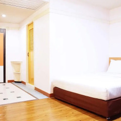 Отель The Bavana Surawong Bangkok 3* Стандартный номер фото 13