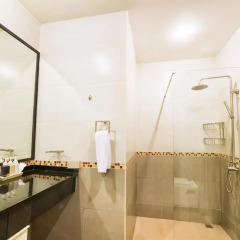Отель Oriental Beach Pearl Resort 3* Люкс с различными типами кроватей фото 8