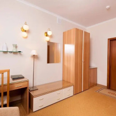 Гостиница Для Вас 4* Семейный люкс с двуспальной кроватью фото 17