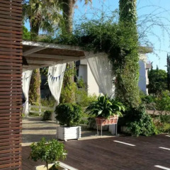 Отель Tropikal Resort Дуррес парковка