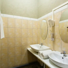 Мини-Отель Новый День Стандартный номер с двуспальной кроватью фото 10