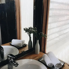 Отель Bamboo Homestay Улучшенный номер с различными типами кроватей фото 4