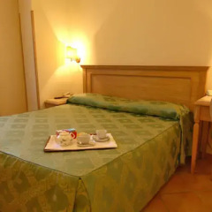 Hotel Due Torri Аджерола в номере фото 2