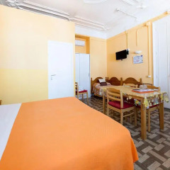 Отель Hostal Pensio 2000 2* Стандартный номер с двуспальной кроватью фото 16
