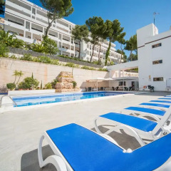 Отель Sun Beach - Только для взрослых Испания, Санта-Понса - отзывы, цены и фото номеров - забронировать отель Sun Beach - Только для взрослых онлайн бассейн фото 2