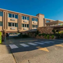Отель Thompson Hotel & Conference Center Канада, Камлупс - отзывы, цены и фото номеров - забронировать отель Thompson Hotel & Conference Center онлайн парковка