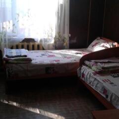 Hostel Mnogoborets F. Klub Кровать в общем номере с двухъярусной кроватью фото 15