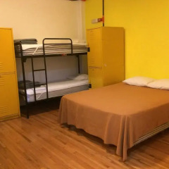 Hostel Mundo Joven Catedral Стандартный номер