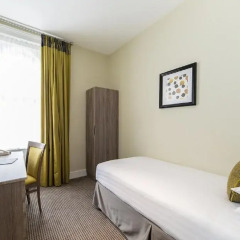 Phoenix Hotel 3* Стандартный номер с различными типами кроватей фото 5