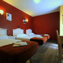 Отель Hostal Regio Стандартный номер с различными типами кроватей фото 10