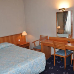 Hotel Grenelle Paris Eiffel Tower 3* Стандартный номер с двуспальной кроватью фото 6