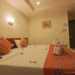 Thip Residence Boutique Hotel 3* Улучшенный номер с различными типами кроватей фото 9