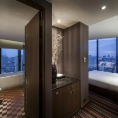 Отель The Continent Bangkok by Compass Hospitality 4* Номер категории Премиум с различными типами кроватей фото 27