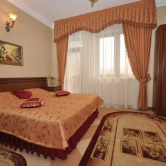 Гостевой дом Мамайка Стандартный семейный номер с двуспальной кроватью фото 2