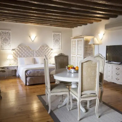 Отель Hostal Central Palace Номер Делюкс фото 8