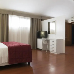 Hotel Tourist 3* Стандартный семейный номер с различными типами кроватей фото 3