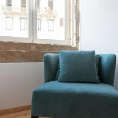 Отель Feels Like Home Rossio Prime Suites 4* Стандартный номер с 2 отдельными кроватями (общая ванная комната) фото 3