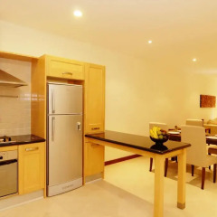 Апартаменты Two Bedrooms Holiday Apartment в номере