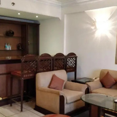 Отель The Suryaa New Delhi 5* Люкс повышенной комфортности с различными типами кроватей фото 11