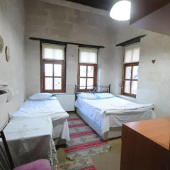 Born Hotel Old House Стандартный номер фото 4