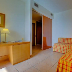 Отель SBH Club Paraíso Playa - All Inclusive 4* Стандартный семейный номер с двуспальной кроватью фото 4