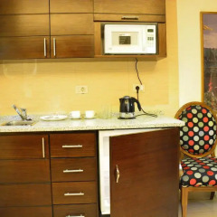 Nadine Boutique Hotel 3* Кровать в общем номере с двухъярусной кроватью фото 2
