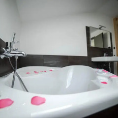 Отель HERRMES 4* Номер Делюкс фото 8