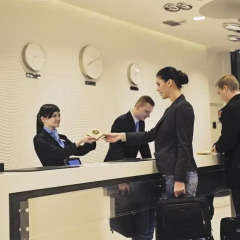 DoubleTree by Hilton Hotel Lodz интерьер отеля фото 2