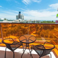 Отель Rocco Huahin Condominium Студия с различными типами кроватей фото 41