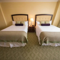 Omni Shoreham Hotel 4* Номер Делюкс с различными типами кроватей
