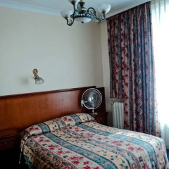 Hotel Continental Gare du Midi 2* Стандартный номер с двуспальной кроватью фото 2