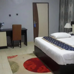 Отель Psalm Hotel Нигерия, Энугу - отзывы, цены и фото номеров - забронировать отель Psalm Hotel онлайн удобства в номере