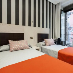 Отель Hostal Castilla I. Стандартный номер с различными типами кроватей фото 3