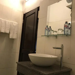 Uptown Hotel 3* Стандартный номер с различными типами кроватей фото 3