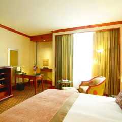 Отель Pullman Khon Kaen Raja Orchid 4* Улучшенный номер с различными типами кроватей фото 2