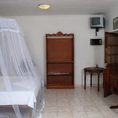 Отель New Old Dutch House 3* Стандартный номер с различными типами кроватей фото 4
