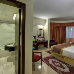 Comfort Inn Hotel 3* Стандартный номер с различными типами кроватей фото 5