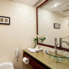 Rosedale Hotel and Suites Guangzhou 3* Представительский люкс с разными типами кроватей