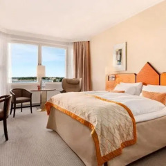 Отель Hilton Helsinki Strand 4* Представительский номер с двуспальной кроватью фото 4