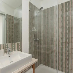 Отель Lisbon Old Town Guest House 3* Люкс с различными типами кроватей фото 36
