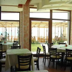 Petrov Family Hotel питание